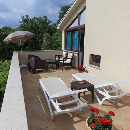 Apartmani Ravan Cernik  Bagian luar foto