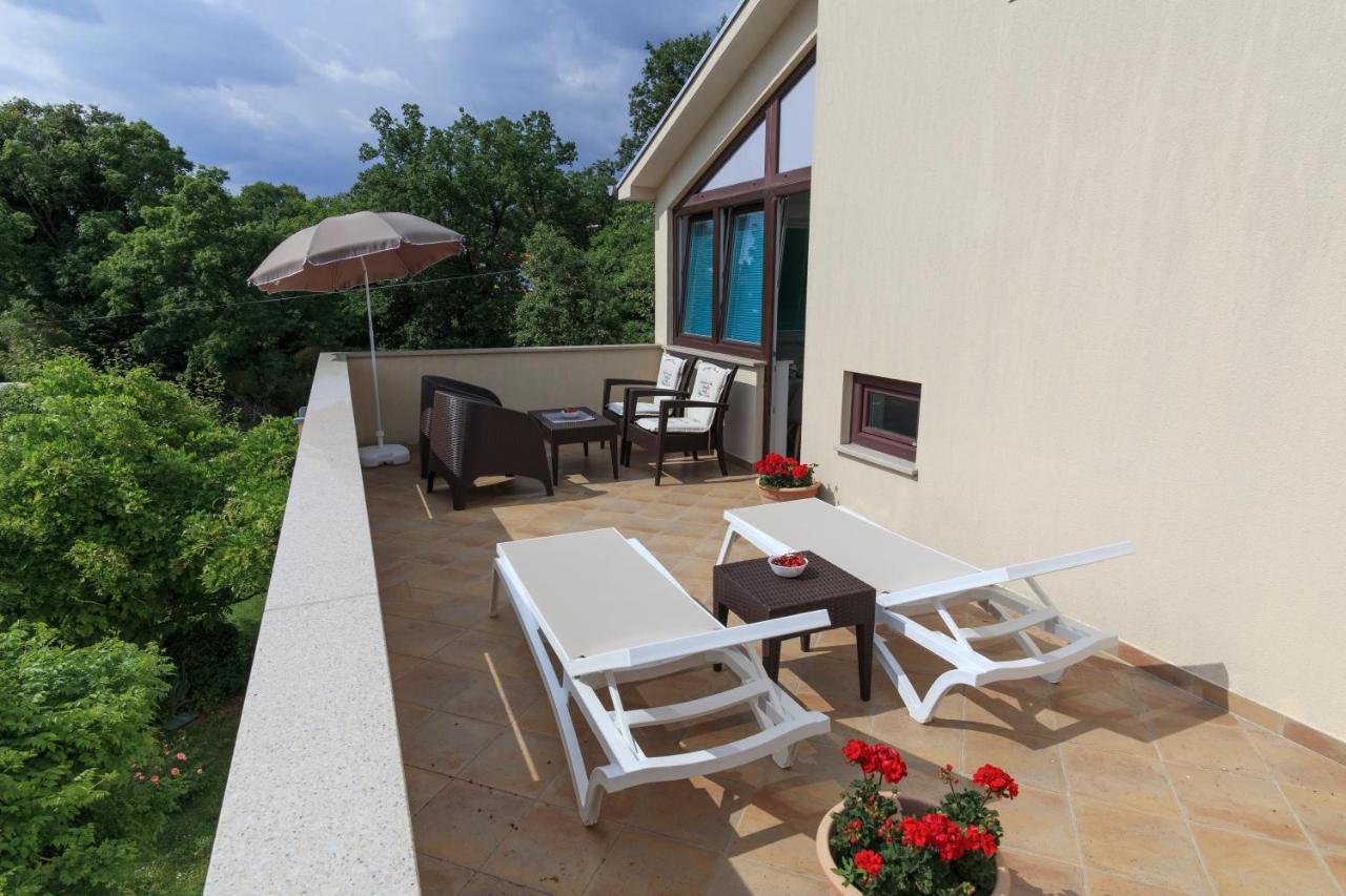 Apartmani Ravan Cernik  Bagian luar foto